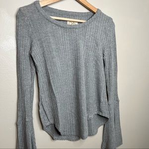 CHASER Thermal Gray Peplum Long Bell Sleeve Tunic Tee Size XS